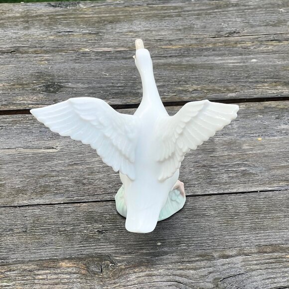 Lot 2 Lladro Duck Goose Geese Figurines Flying Taking Flight 1264 & 1265 Vintage - Picture 6 of 14
